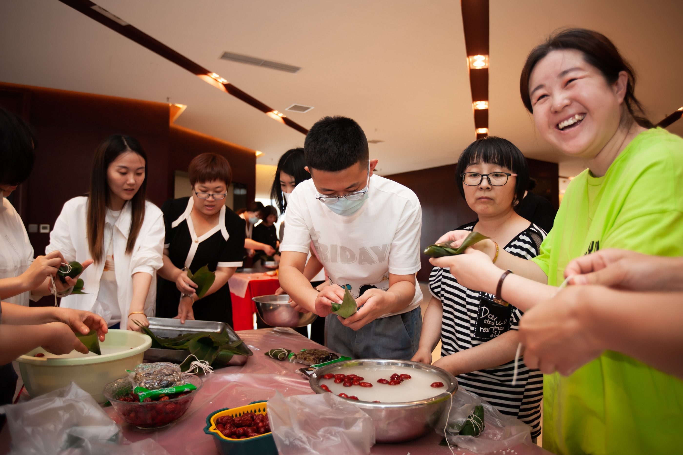 Dragon Boat Festival zongzi making at the incubator